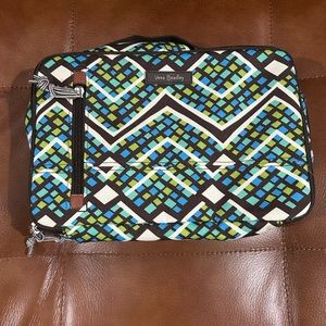 Vera Bradley makeup bag